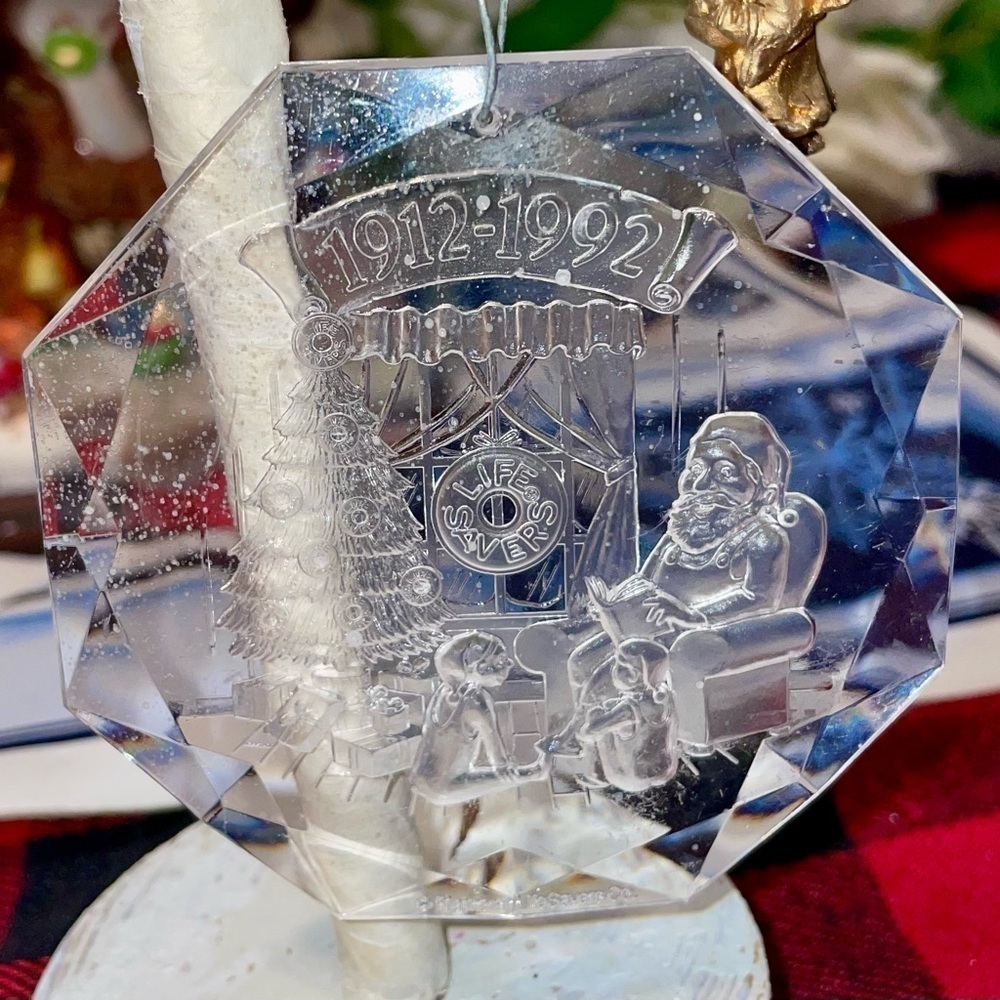 VINTAGE Lifesavers Acrylic Christmas Tree Ornament With Santa Reading 1912-1992